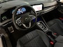 Volkswagen Golf 1.5 eTSI R-Line/CARPLAY/PANO-DAK/LED/NL-AUTO NAP!!