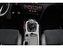 Kia Xceed 1.5 T-GDi GT-Line - Panorama dak - Stoel/Stuur verwarming - Navigatie - Climate Control - Achteruitrijcamera - Elektrische Achterklep - Fabrieksgarantie tot 03-2031