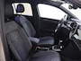 Volkswagen T-Roc 1.5 TSI R-Line Edition | Company Car | 19 Inch LM velgen | Achteruitrijcamera | Navigatie | Digital Cockpit Pro | Easy open kofferklep | Keyless Entry & Start |