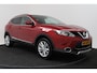 Nissan Qashqai 1.2 Business Edition (PANORAMADAK, TREKHAAK, STOELVERWARMING, CAMERA, NAVIGATIE, ELEKTR STOELEN)