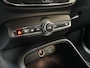 Volvo XC40 1.5 T5 Twin Engine Inscription 252Pk Automaat (APPLE CARPLAY, GROOT NAVI, LEDER, GETINT GLAS, SPORTSTOELEN, LANE ASSIST, KEYLESS, NIEUWSTAAT)