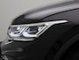 Volkswagen Tiguan 1.4 TSI eHybrid R-Line Business 245 PK| Dealeronderhouden | Panoramadak | 360 Camera | Achterklep Elektrisch | Dodehoekdetectie | Stoelverwarming | Stuurwielverwarming