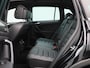 Volkswagen Tiguan 1.4 TSI eHybrid R-Line Business 245 PK| Dealeronderhouden | Panoramadak | 360 Camera | Achterklep Elektrisch | Dodehoekdetectie | Stoelverwarming | Stuurwielverwarming