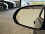 Kia Stonic 1.0 T-GDi MHEV GT-PLUSLINE AUTOMAAT NAVIGATIE ADAPTIVE CRUISE CONTROL CLIMATE CONTROL GLAZEN SCHUIF/KANTELDAK BLUETOOTH TELEFOON DODEHOEKSENSOREN ACHTERUITRIJCAMERA KEYLESS GO TREKHAAK ZEER MOOI !!