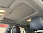 Kia Stonic 1.0 T-GDi MHEV GT-PLUSLINE AUTOMAAT NAVIGATIE ADAPTIVE CRUISE CONTROL CLIMATE CONTROL GLAZEN SCHUIF/KANTELDAK BLUETOOTH TELEFOON DODEHOEKSENSOREN ACHTERUITRIJCAMERA KEYLESS GO TREKHAAK ZEER MOOI !!