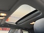 Kia Stonic 1.0 T-GDi MHEV GT-PLUSLINE AUTOMAAT NAVIGATIE ADAPTIVE CRUISE CONTROL CLIMATE CONTROL GLAZEN SCHUIF/KANTELDAK BLUETOOTH TELEFOON DODEHOEKSENSOREN ACHTERUITRIJCAMERA KEYLESS GO TREKHAAK ZEER MOOI !!