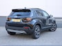 Jeep Avenger Summit 54 kWh | Navigatie | Apple Carplay/Android Auto | Panoramadak | Verwarmde voorstoelen | Camera