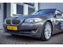 BMW 5-Serie 528i High Executive|Pano|6-Cilinder|Leder|Flippers|Stoelverwarming voor & achter