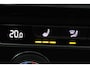 Volkswagen Golf 1.0 TSI Comfortline Business (PANORAMADAK, NAVIGATIE, STOELVERWARMING, CRUISE ADAPTIEF, PARKEERSENSOREN)