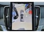 Volvo XC90 T8 Recharge AWD Plus Dark - Luchtvering - Panorama/schuifdak - IntelliSafe Assist & Surround - 360º Camera - Bowers & Wilkins audio - Adaptieve LED koplampen - Verwarmde voorstoelen, stuur & achterbank - Parkeersensoren voor & achter - Elektr. bedienb. voorstoelen met geheugen - Geventileerde voorstoelen - Head up display - Draadloze tel. lader - Extra getint glas - Inklapbare trekhaak - 21' LMV