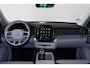 Volvo XC90 T8 Recharge AWD Plus Dark - Luchtvering - Panorama/schuifdak - IntelliSafe Assist & Surround - 360º Camera - Bowers & Wilkins audio - Adaptieve LED koplampen - Verwarmde voorstoelen, stuur & achterbank - Parkeersensoren voor & achter - Elektr. bedienb. voorstoelen met geheugen - Geventileerde voorstoelen - Head up display - Draadloze tel. lader - Extra getint glas - Inklapbare trekhaak - 21' LMV