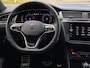 Volkswagen Tiguan 1.5 TSI R-Line Pano | Sfeerverlichting | IQ | Trekhaak | Electrische Kofferbak | Camera |