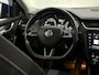 Skoda Octavia Combi 1.0 TSI Greentech Style Business Panoramadak, Navi, Parkeersensoren, Keyless start, Cruise control, Stoelverwarming, A start stop, Lichtmetalen velgen