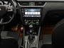 Skoda Octavia Combi 1.0 TSI Greentech Style Business Panoramadak, Navi, Parkeersensoren, Keyless start, Cruise control, Stoelverwarming, A start stop, Lichtmetalen velgen