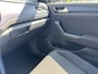 Volkswagen T-Roc 1.5 TSI United | App-connect | Dig.display | Navi | DAB | LMV17"