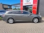 Toyota Avensis Wagon 2.0 VVTi Executive Business TREKHAAK LEDER STOELVERWARMING CAMERA ELEK. STUURVERSTELLING