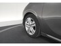 Peugeot 208 PureTech 82 Signature | Trekhaak | Parkeersensoren | Apple Carplay | Navigatie