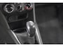 Peugeot 208 PureTech 82 Signature | Trekhaak | Parkeersensoren | Apple Carplay | Navigatie