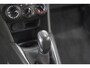 Peugeot 208 PureTech 82 Signature | Trekhaak | Parkeersensoren | Apple Carplay | Navigatie
