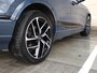 Audi Q6 e-tron S edition performance 100 kWh | Luchtvering | Bijrijderscherm | Elektr. verstelbare voorstoel + memory | 360° camera | Stoelverw. v+a | Stuurverwarming | Keyless | Dodehoekdetectie | Org. NL |