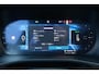 Volvo EX40 Single Motor Extended Range Ultra 82 kWh *Wordt verwacht* Panoramadak | 19 inch lichtmetalen velgen | Microtech/Nubuck bekleding | Elektrisch verstelbare voorstoelen | Stoel- & Stuurwielverwarming | Harman Kardon audio
