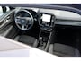 Volvo EX40 Single Motor Extended Range Ultra 82 kWh *Wordt verwacht* Panoramadak | 19 inch lichtmetalen velgen | Microtech/Nubuck bekleding | Elektrisch verstelbare voorstoelen | Stoel- & Stuurwielverwarming | Harman Kardon audio