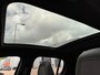 Peugeot 208 1.2 100PK GT-Line | Panoramadak | Navigatie | Sfeerverlichting | Apple Carplay / Android Auto | Cruise Control | | Connected services | DAB ontvanger | Elektronische remkrachtverdeling