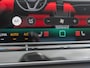 Volkswagen Golf 1.5 eTSI Life Edition | Automaat | Ambiente | Apple Carplay & Android Auto