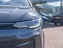 Volkswagen Golf 1.5 eTSI Life Edition | Automaat | Ambiente | Apple Carplay & Android Auto