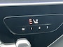 Mercedes-Benz CLE Coupé 300 e AMG Nightpakket Plug-In Hybride | Panoramadak | Rijassistentiepakket plus | Stuur en Stoelverwarming | Memory | Inclusief 24 maanden Mercedes-Benz Certified garantie voor Europa.
