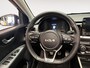 Kia Stonic 1.0 T-GDi MHEV GT-PlusLine Meest luxe uitvoering | 1e Eigenaar | Panorama dak | Dealer onderhouden | Cruise Control Adaptief | Carplay | Metallic lak | Fabrieksgarantie t/m 10-5-2030 + 3x 1 jaar* | NAP