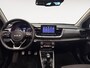Kia Stonic 1.0 T-GDi MHEV GT-PlusLine Meest luxe uitvoering | 1e Eigenaar | Panorama dak | Dealer onderhouden | Cruise Control Adaptief | Carplay | Metallic lak | Fabrieksgarantie t/m 10-5-2030 + 3x 1 jaar* | NAP