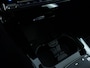 Mercedes-Benz A-klasse 180 AMG Nightpakket Limousine | Sfeerverlichting | Stoelverwarming | Parkeerpakket met Camera | LED | DAB | Inclusief 24 maanden Mercedes-Benz Certified garantie voor Europa.