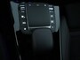 Mercedes-Benz A-klasse 180 AMG Nightpakket Limousine | Sfeerverlichting | Stoelverwarming | Parkeerpakket met Camera | LED | DAB | Inclusief 24 maanden Mercedes-Benz Certified garantie voor Europa.