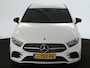 Mercedes-Benz A-klasse 180 AMG Nightpakket Limousine | Sfeerverlichting | Stoelverwarming | Parkeerpakket met Camera | LED | DAB | Inclusief 24 maanden Mercedes-Benz Certified garantie voor Europa.