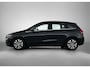 Mercedes-Benz B-klasse 180 Business Solution | Stoelverwarming | Led | Parkeerpakket met Camera | Spiegelpakket | Cruise Controle | Inclusief 24 maanden Mercedes-Benz Certified garantie voor Europa.