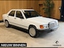 Mercedes-Benz 190-Serie 2.0 E Automaat. Airco. ABS. Airbag. Cruise-control. Elektrische ramen. Trekhaak. Oldtimer.
