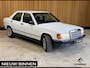 Mercedes-Benz 190-Serie 2.0 E Automaat. Airco. ABS. Airbag. Cruise-control. Elektrische ramen. Trekhaak. Oldtimer.