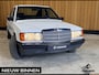 Mercedes-Benz 190-Serie 2.0 E Automaat. Airco. ABS. Airbag. Cruise-control. Elektrische ramen. Trekhaak. Oldtimer.