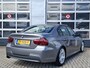 BMW 3-Serie 318i | Lichtmetalen Velgen 18" | Cruise Control | Airco | Radio/CD Speler | APK tot 23/03/2027 |