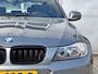 BMW 3-Serie 318i | Lichtmetalen Velgen 18" | Cruise Control | Airco | Radio/CD Speler | APK tot 23/03/2027 |