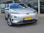 Hyundai Kona Electric EV Fashion 64 kWh | SOH: nnb | 3 fase | Warmtepomp | Trekhaak | Camera | Adaptive CC | Blindspot |