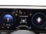Hyundai Kona 1.6 GDI HEV Premium Sky | Panoramadak | Stoel -en stuurverwarming | Climate Control | Head Up Display | BOSE Premium Audio | 360 Camera | Apple Carplay/Android Auto |