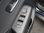 Hyundai Kona 1.6 GDI HEV Premium Sky | Panoramadak | Stoel -en stuurverwarming | Climate Control | Head Up Display | BOSE Premium Audio | 360 Camera | Apple Carplay/Android Auto |