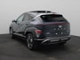 Hyundai Kona 1.6 GDI HEV Premium Sky | Panoramadak | Stoel -en stuurverwarming | Climate Control | Head Up Display | BOSE Premium Audio | 360 Camera | Apple Carplay/Android Auto |