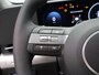 Hyundai Kona 1.6 GDI HEV Premium Sky | Panoramadak | Stoel -en stuurverwarming | Climate Control | Head Up Display | BOSE Premium Audio | 360 Camera | Apple Carplay/Android Auto | ACTIEPRIJS, VRAAG NAAR DE VOORWAARDEN |