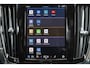 Volvo V90 T6 Recharge AWD Plus Bright - IntelliSafe Assist & Surround - 360º Camera - Harman/Kardon audio - Adaptieve LED koplampen - Verwarmde voorstoelen, stuur & achterbank - Parkeersensoren voor & achter - Elektr. bedienb. voorstoelen met geheugen - Extra getint glas - 19' LMV