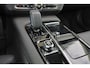 Volvo V90 T6 Recharge AWD Plus Bright - IntelliSafe Assist & Surround - 360º Camera - Harman/Kardon audio - Adaptieve LED koplampen - Verwarmde voorstoelen, stuur & achterbank - Parkeersensoren voor & achter - Elektr. bedienb. voorstoelen met geheugen - Extra getint glas - 19' LMV