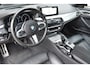 BMW 5-Serie Touring 530i High Executive * M-Sport * Panoramadak * Head-up * Hifi * Sfeerverlichting * Trekhaak *