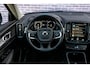 Volvo XC40 1.5 T4 Recharge Inscription Expression | Parkeersensoren voor + achter | Panoramisch schuif/kanteldak | Cruise Control | Keyless Entry | Climate Control | Apple Carplay & Android Auto | Parkeercamera |